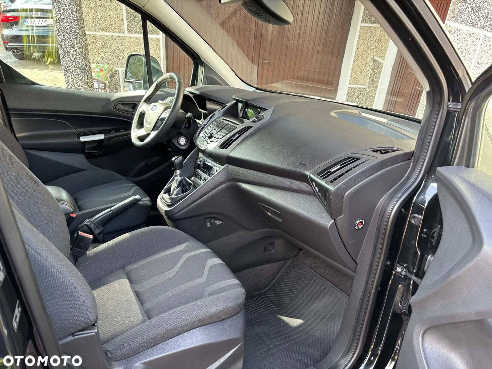 Ford Tourneo Connect Grand - 22