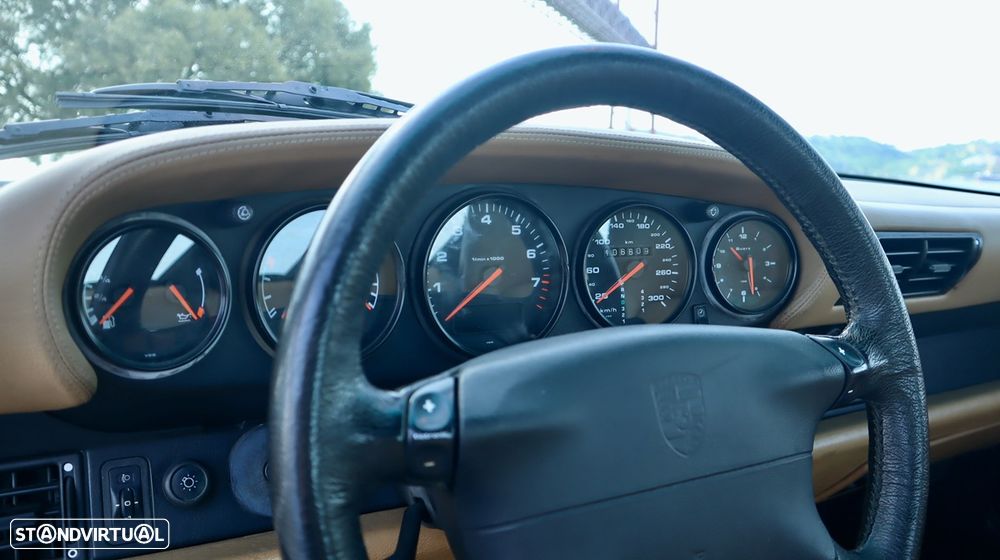 Porsche 911 (993) - 26