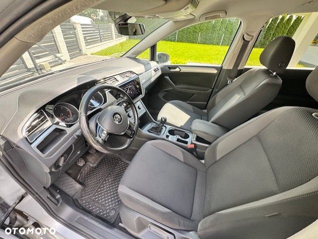 Volkswagen Touran 1.6 TDI BMT SCR Comfortline - 8