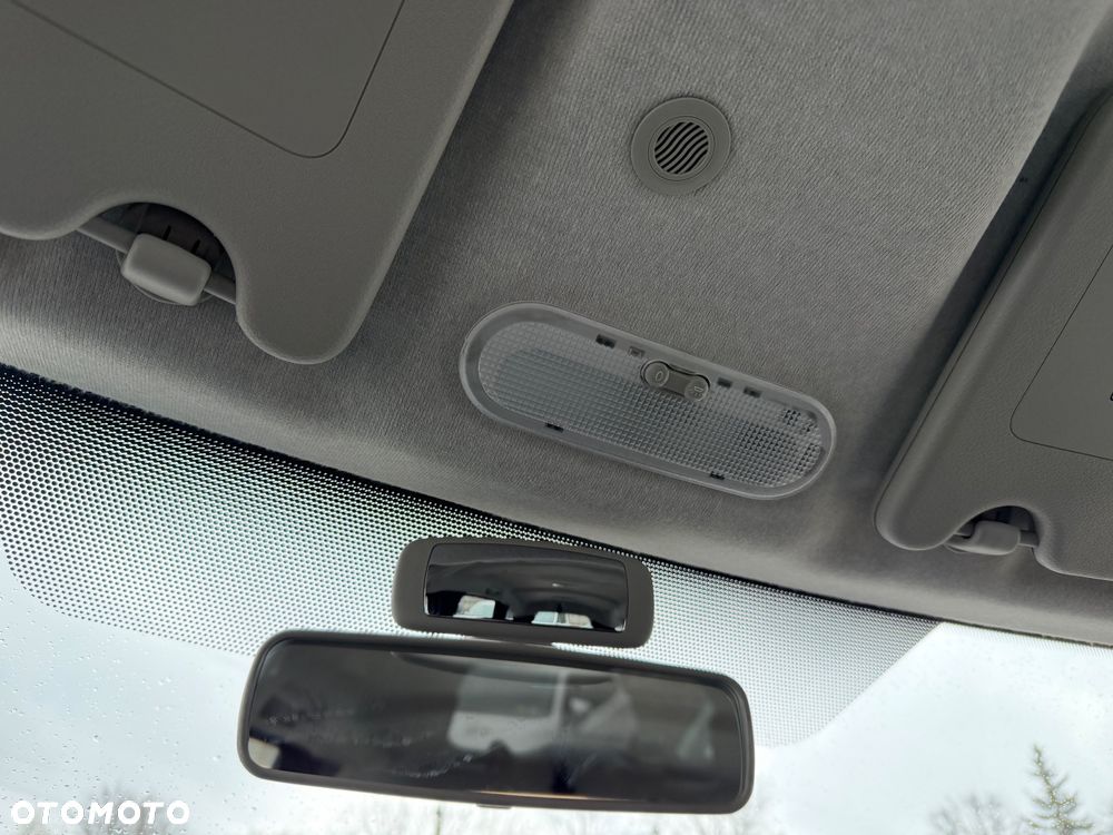 Dacia Lodgy TCe 115 Stepway - 11