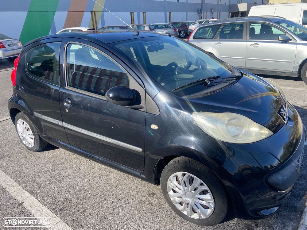 Peugeot 107 1.0 Urban - 4
