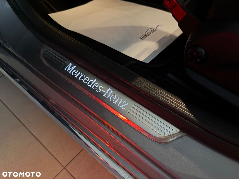 Mercedes-Benz Klasa C 180 7G-TRONIC - 26