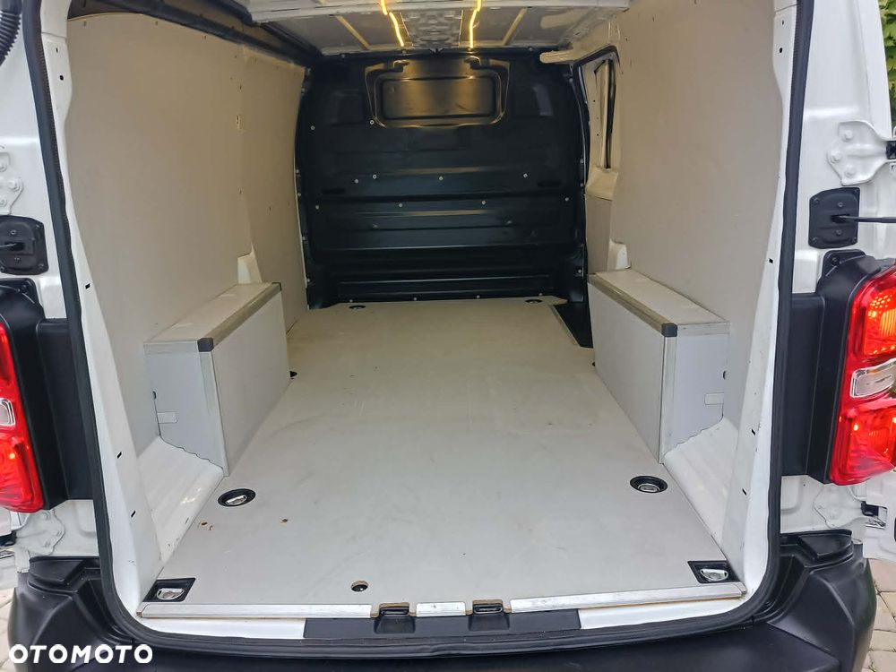Opel VIVARO - 29