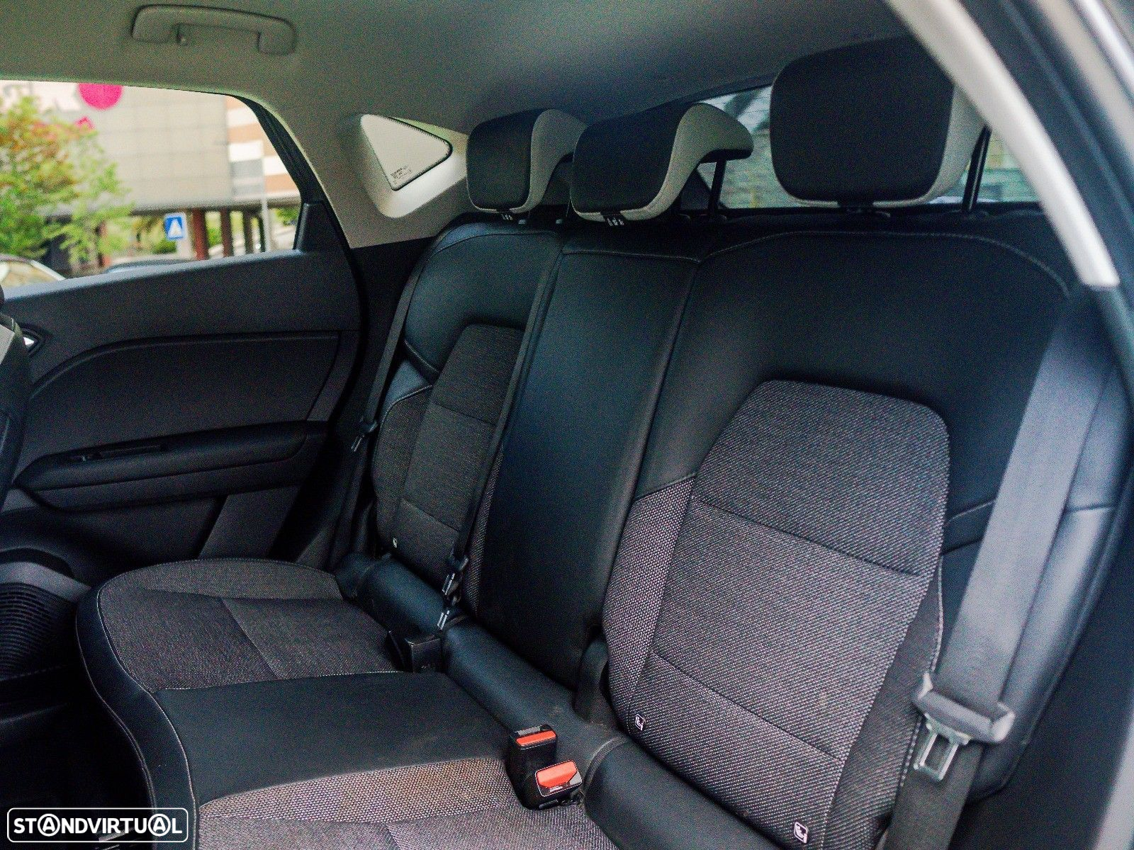 Renault Captur - 25