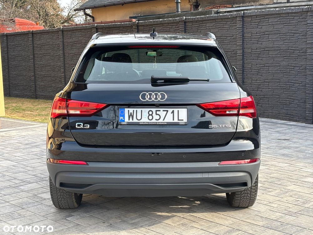 Audi Q3 35 TFSI S tronic - 5