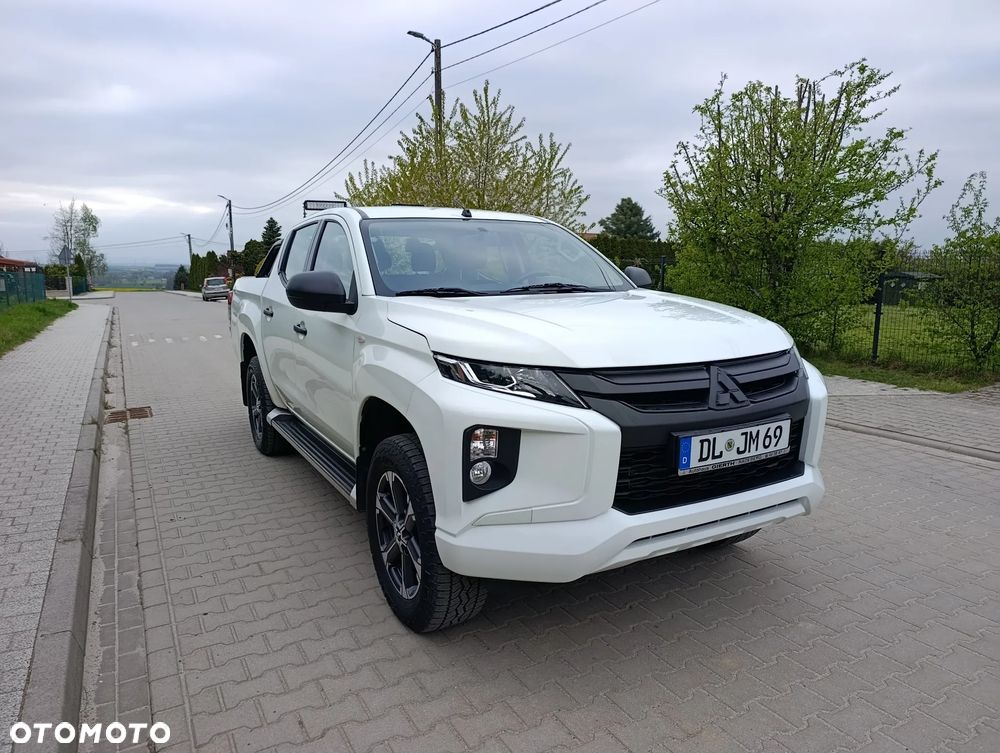 Mitsubishi L200 Pick Up 4x4 S&S Autm Double Cab Plus - 2