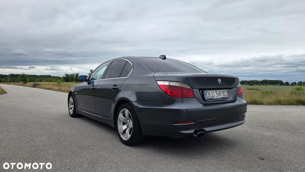 BMW Seria 5 520d - 5
