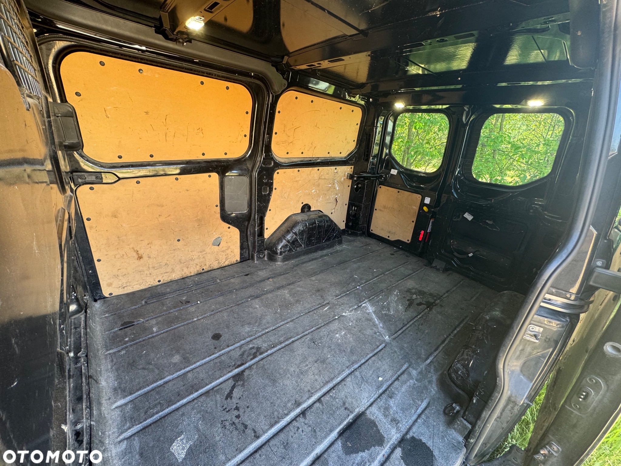 Ford Transit Custom - 12