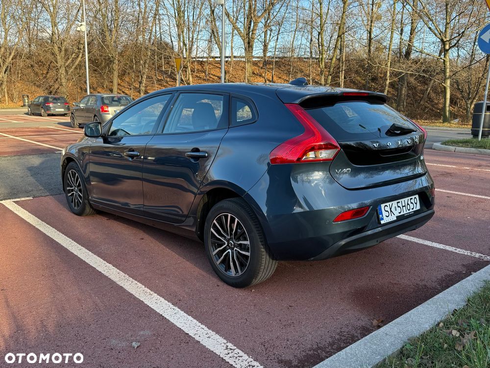 Volvo V40 D2 Geartronic Momentum - 5