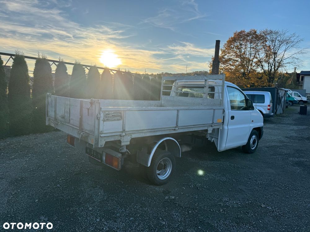 Hyundai H1 Camionette - 16