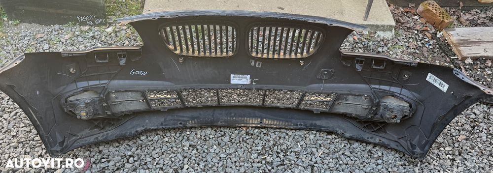 Bara fata BMW seria 5 F10, F11 an 2010-2013 cu halogene, grile si ornamente - 5