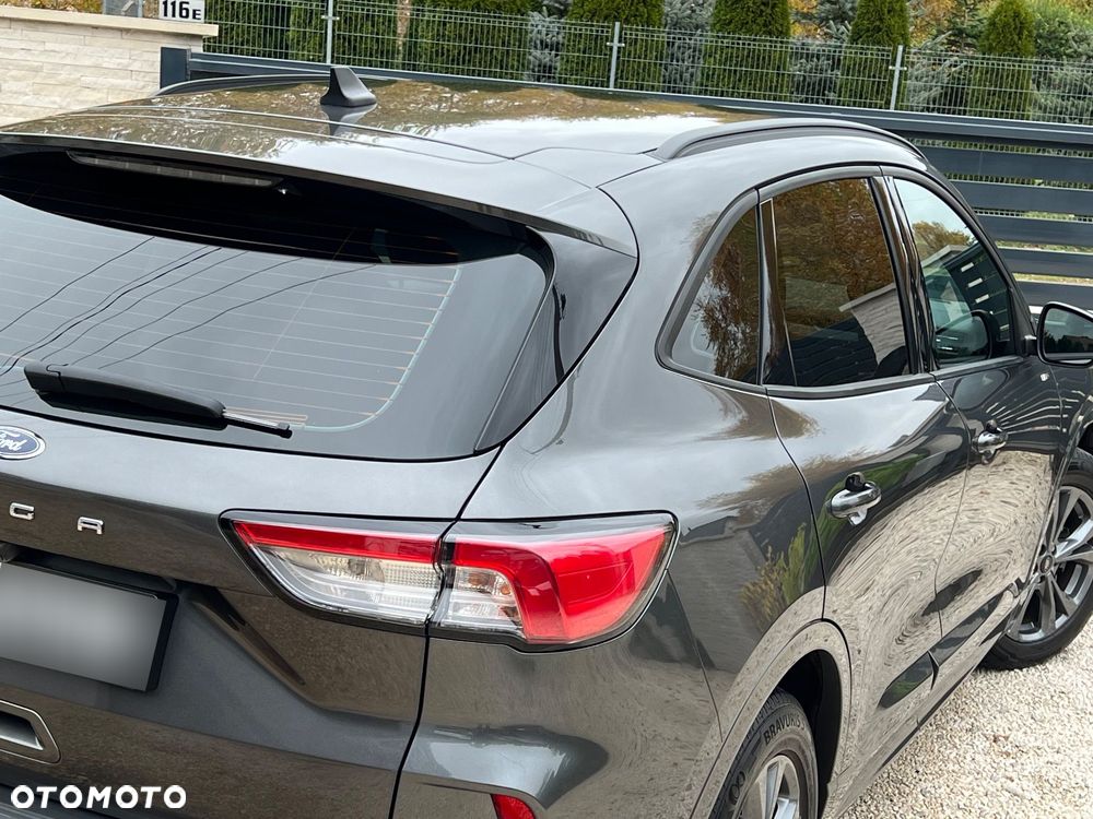 Ford Kuga - 10