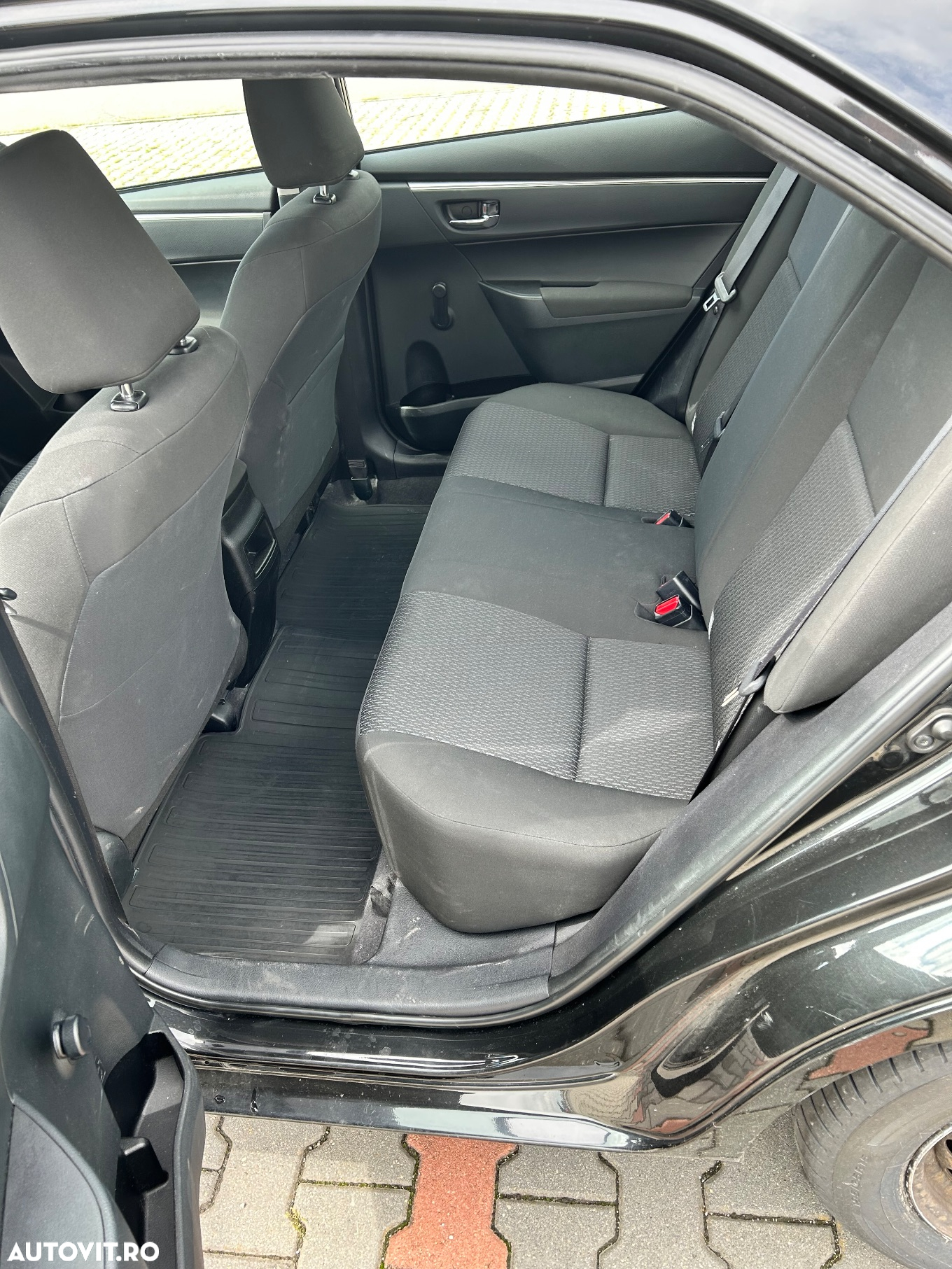 Toyota Corolla 1.6 Luna - 12