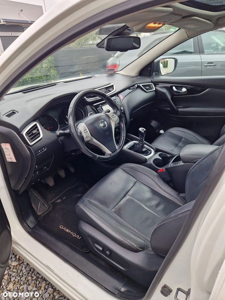 Nissan Qashqai 1.5 dCi Tekna+ - 6