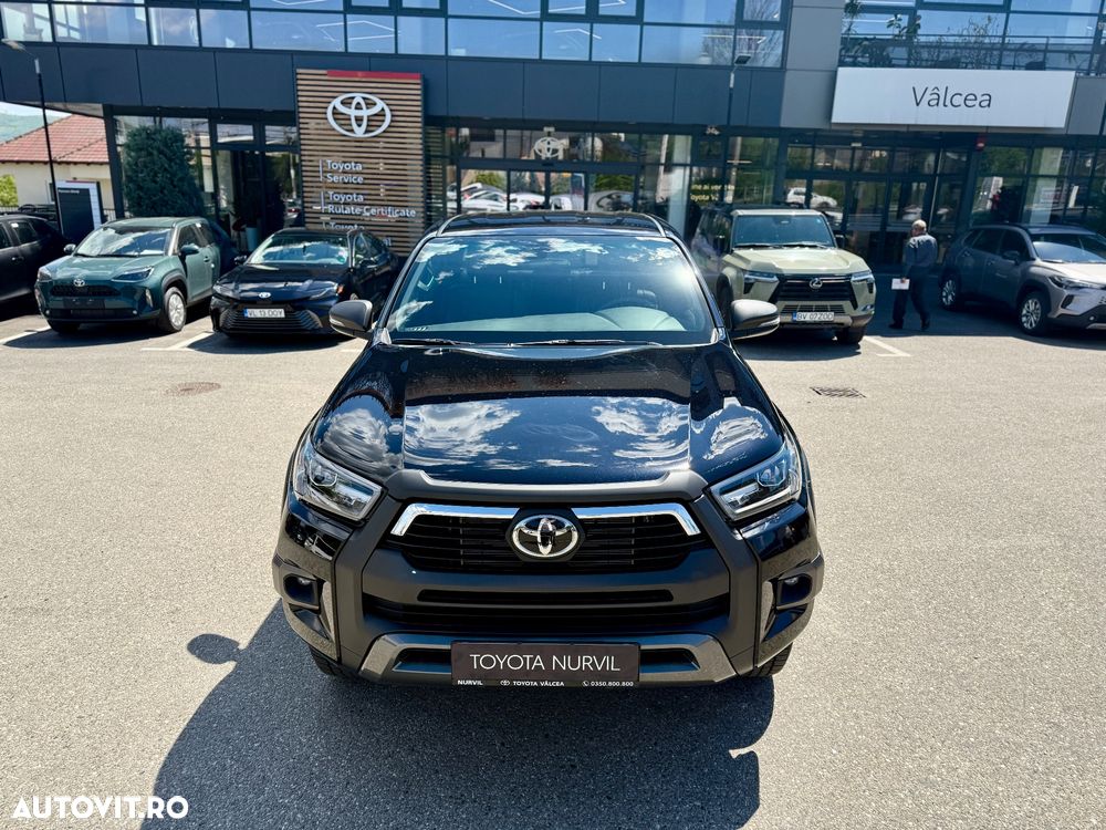 Toyota Hilux 2.8D 204CP 4x4 Double Cab AT MHEV Invincible - 4