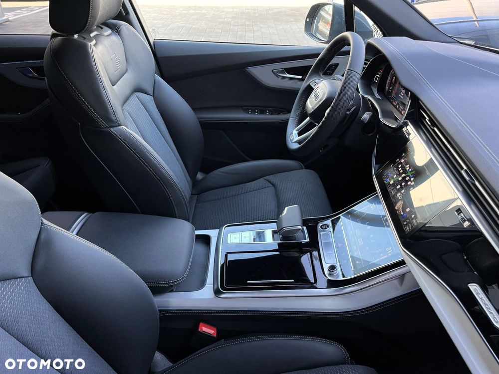 Audi Q7 - 17