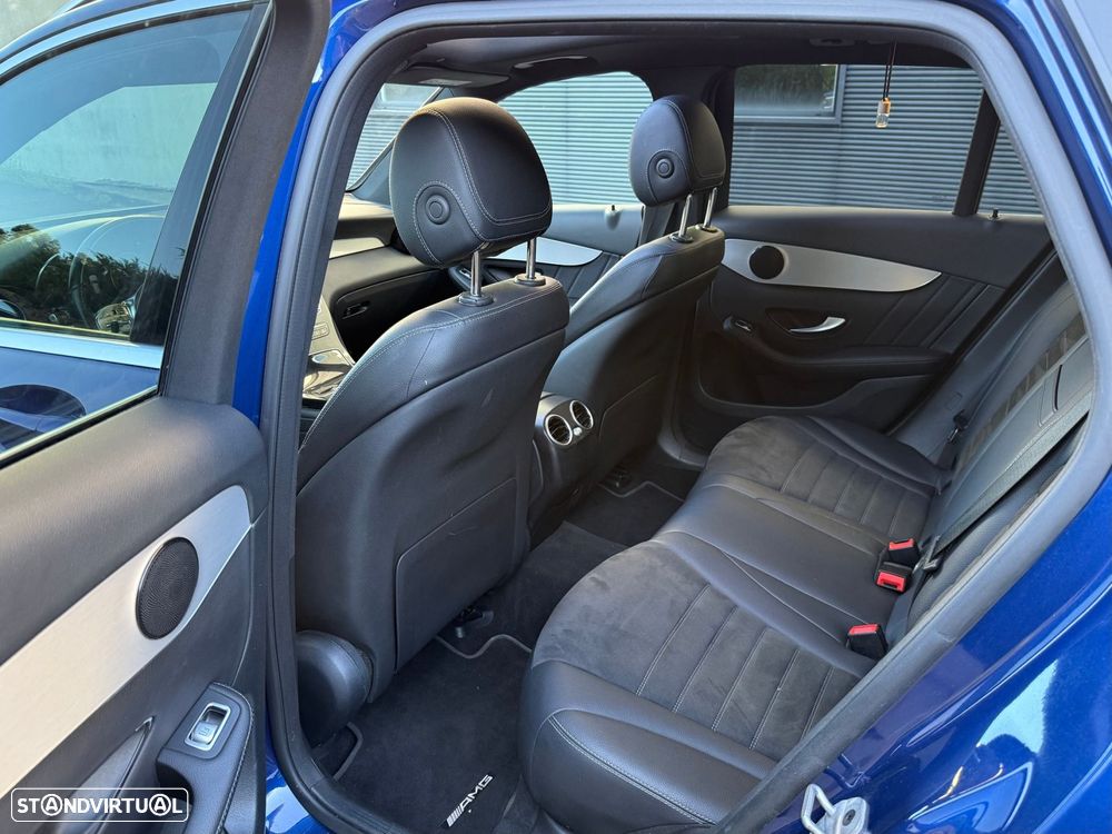 Mercedes-Benz GLC 300 de 4Matic - 21