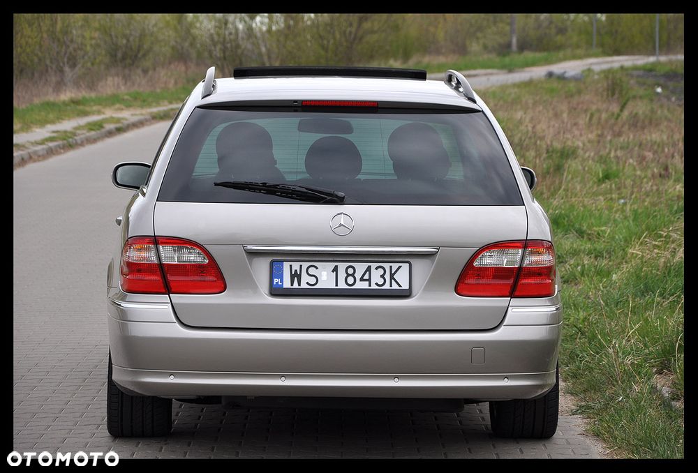 Mercedes-Benz Klasa E 500 T Avantgarde - 10