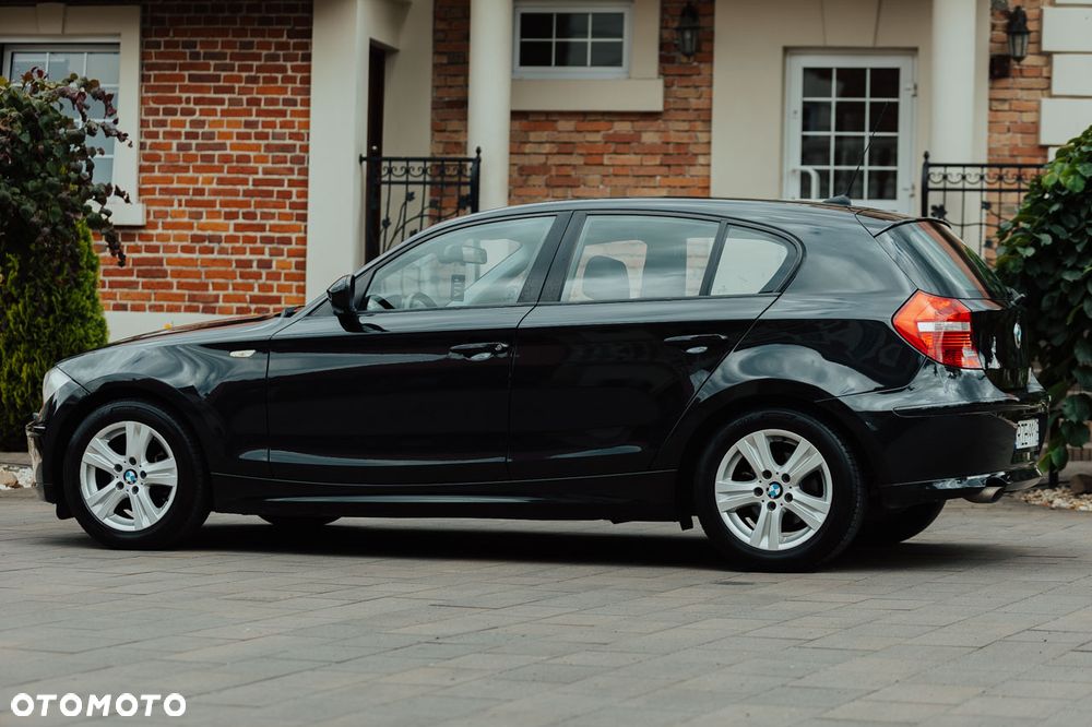 BMW Seria 1 116d - 9