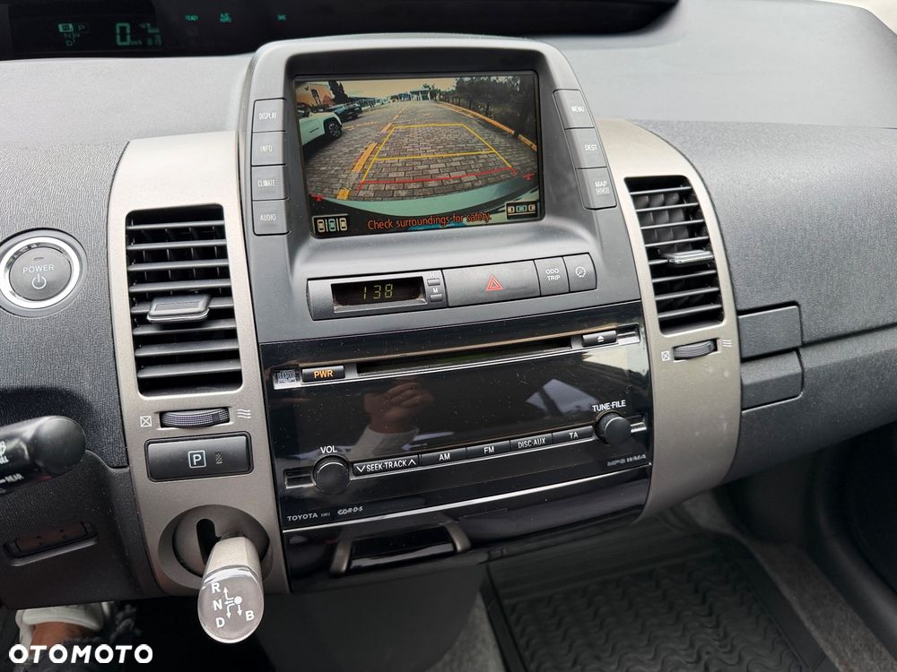 Toyota Prius 1.5 VVT-i Sol (nav) - 19