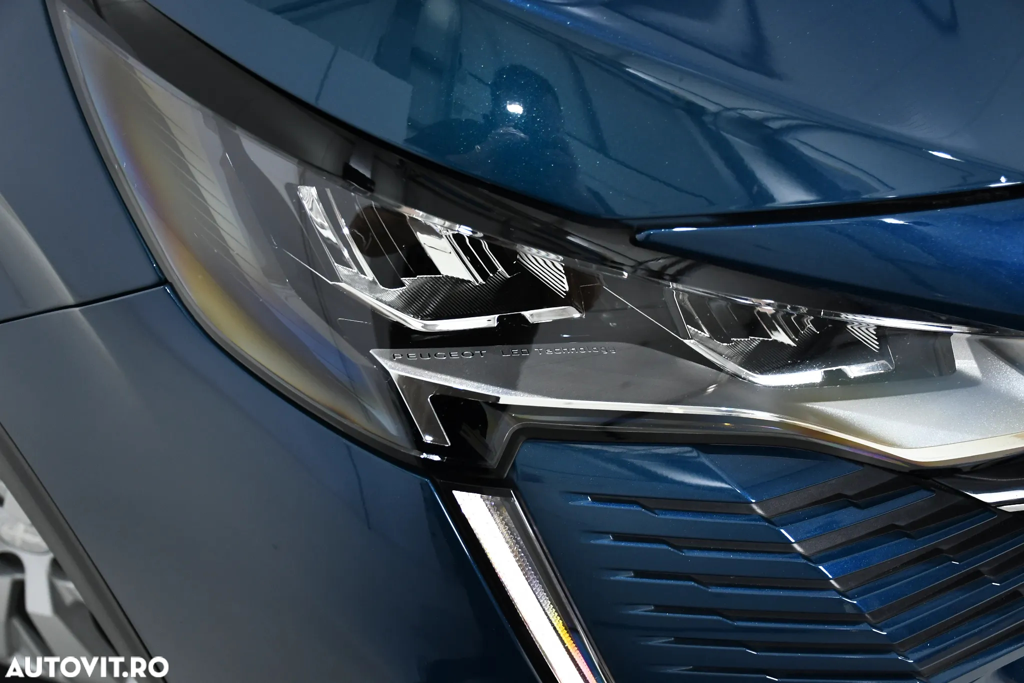 Peugeot 5008 1.5 BlueHDI s&s EAT8 Allure - 36