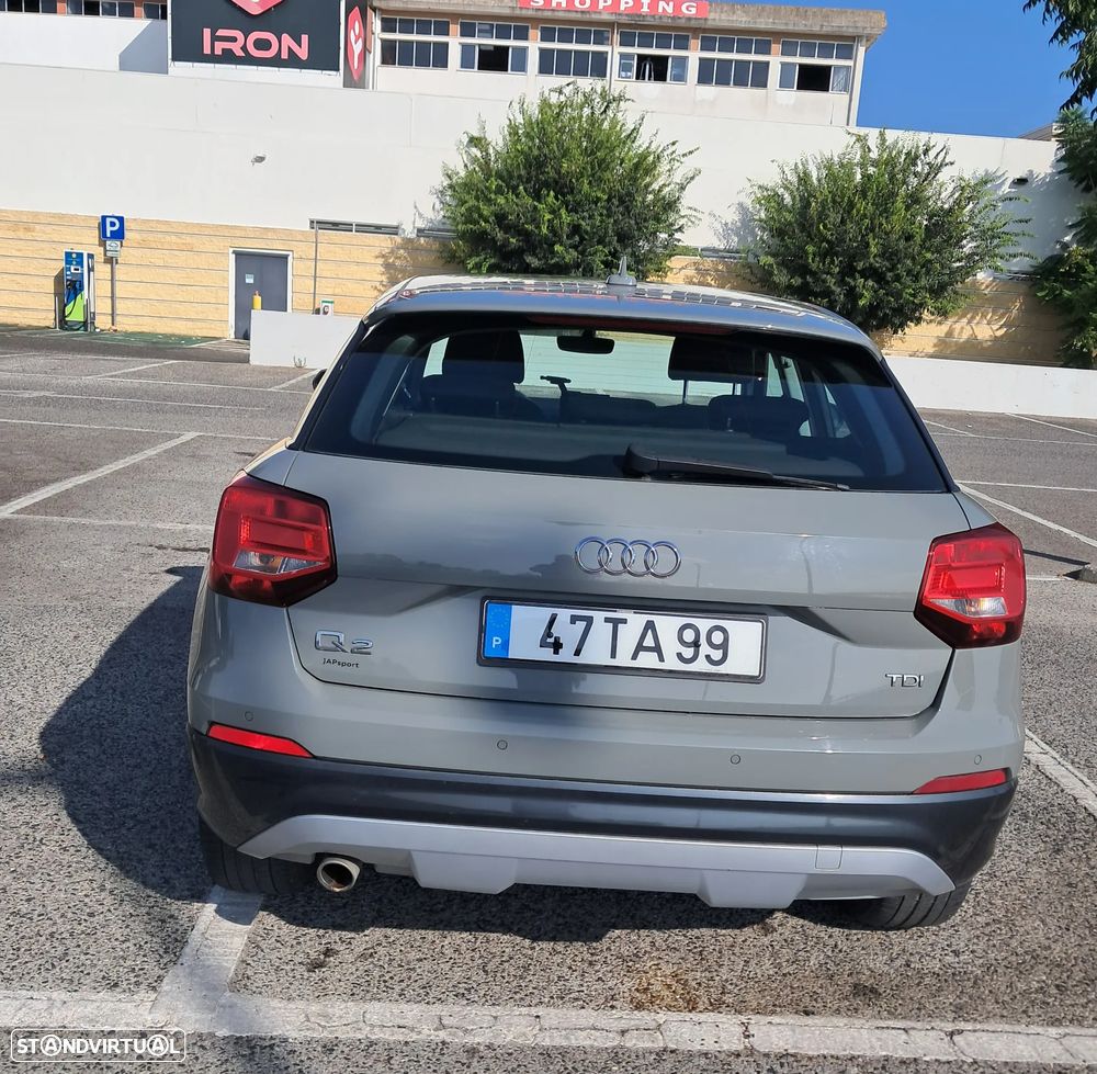 Audi Q2 1.6 TDI Design - 11
