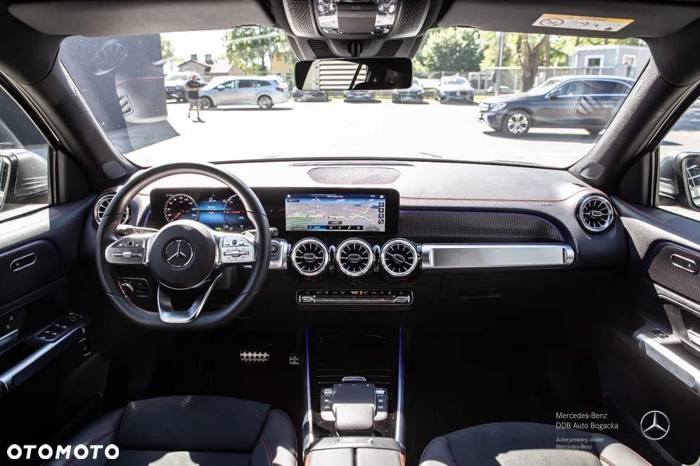 Mercedes-Benz EQB 350 4-Matic AMG - 9