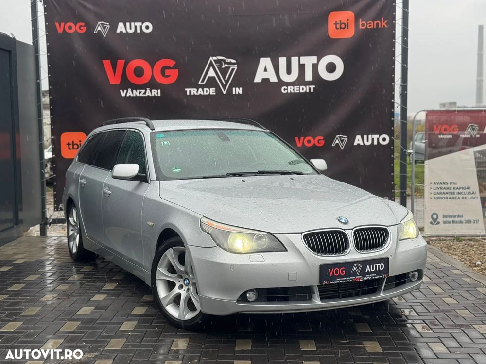 BMW Seria 5 525dA touring - 2