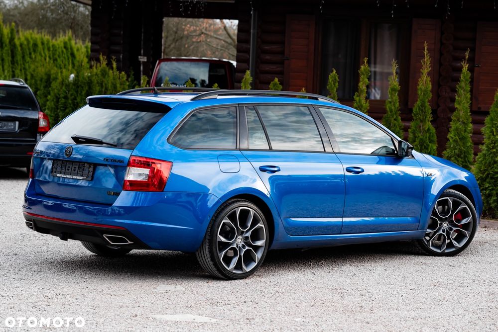 Skoda Octavia 2.0 TDI DSG RS - 13