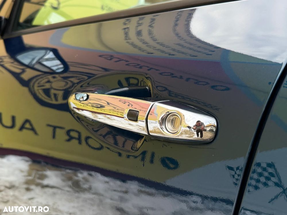 Kia Niro 1.6 GDI 2WD Aut. Spirit - 24