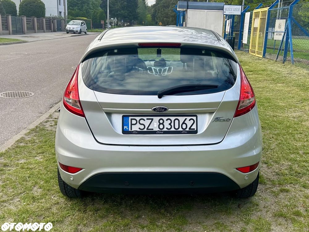 Ford Fiesta 1.25 Ambiente EU5 - 3