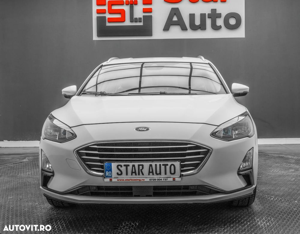 Ford Focus 1.0 EcoBoost 6MT MHEV Titanium - 2