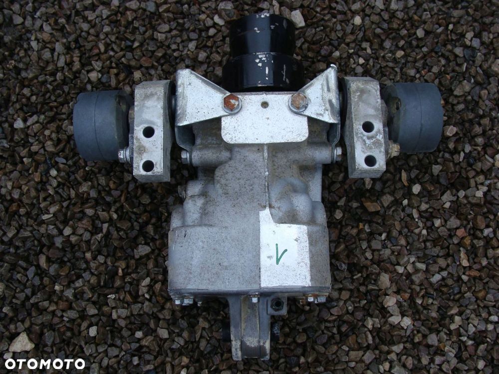 most tył fiat panda ii 4x4 c135004003 - 1