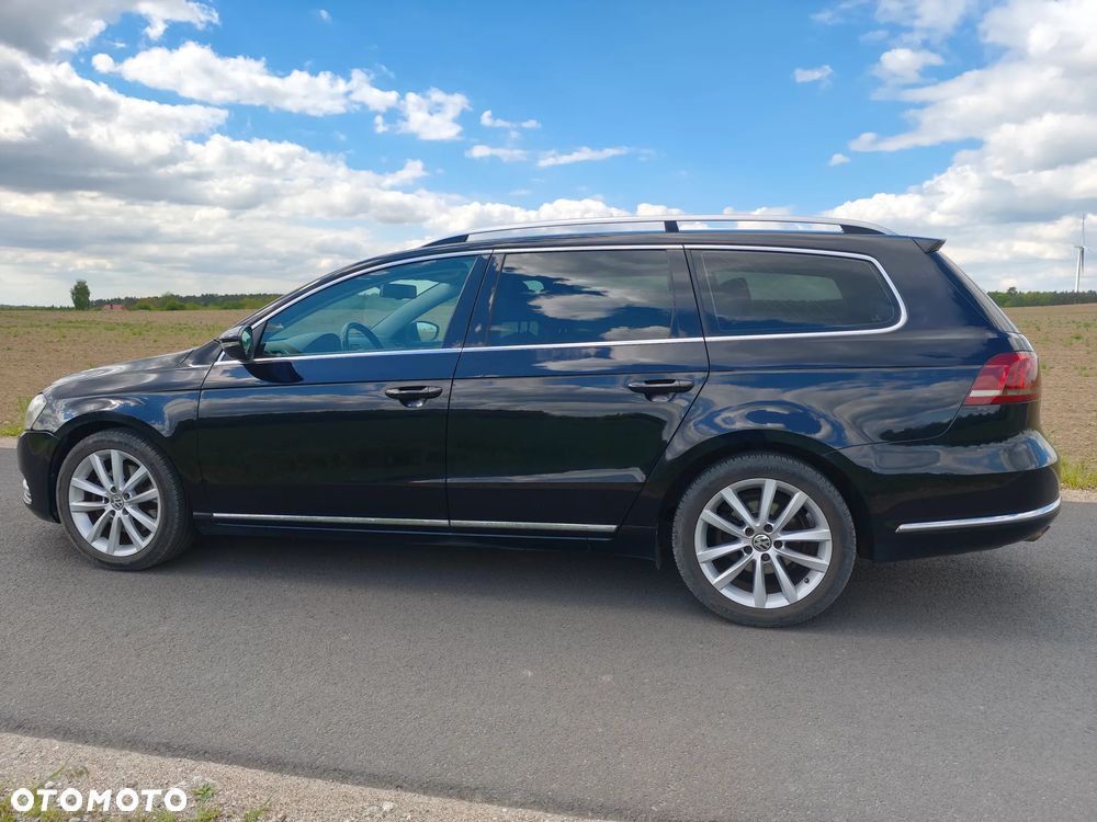 Volkswagen Passat 2.0 TDI Highline DSG - 8