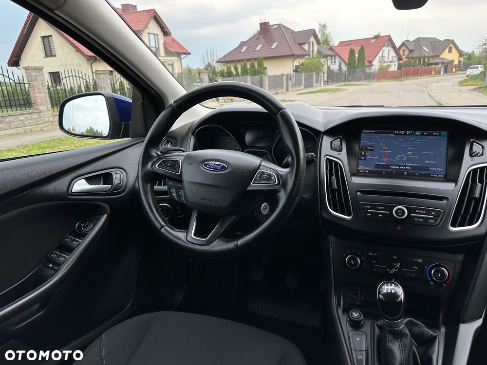 Ford Focus 1.0 EcoBoost Titanium - 19