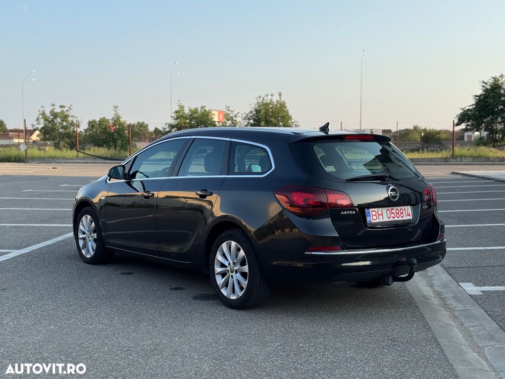 Opel Astra 1.7 CDTI DPF ecoFLEX Sports TourerStart/Stop Innovation - 4