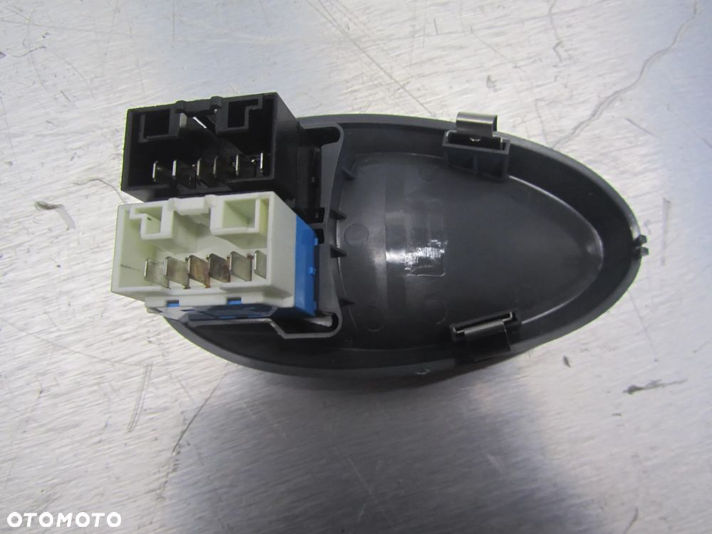 Iveco Daily 99-06 przełącznik szyb elektrycznych x2 - 2