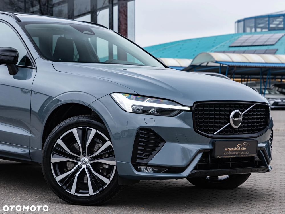 Volvo XC 60 B4 D Plus Dark - 9