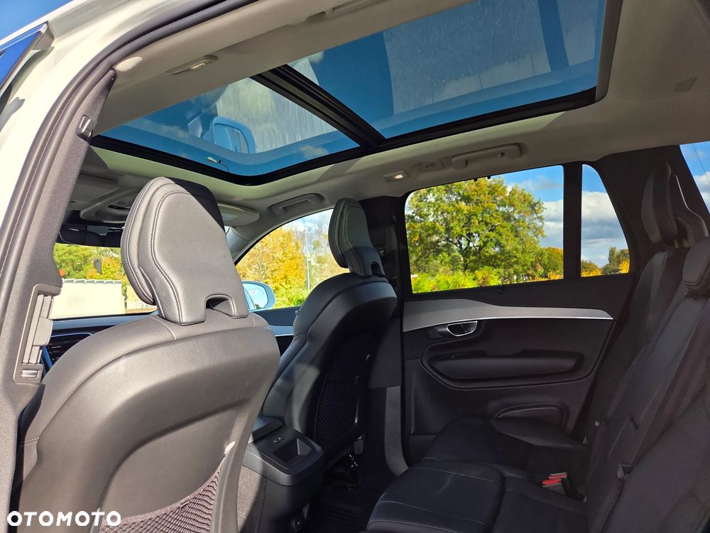 Volvo XC 90 - 18