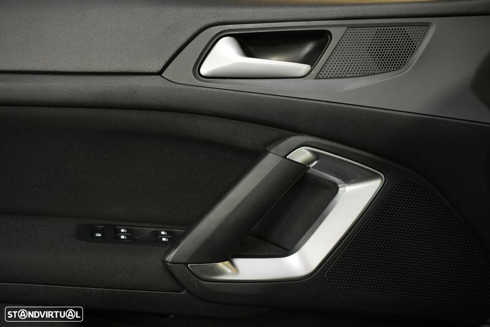 Peugeot 308 1.5 BlueHDi Style - 22