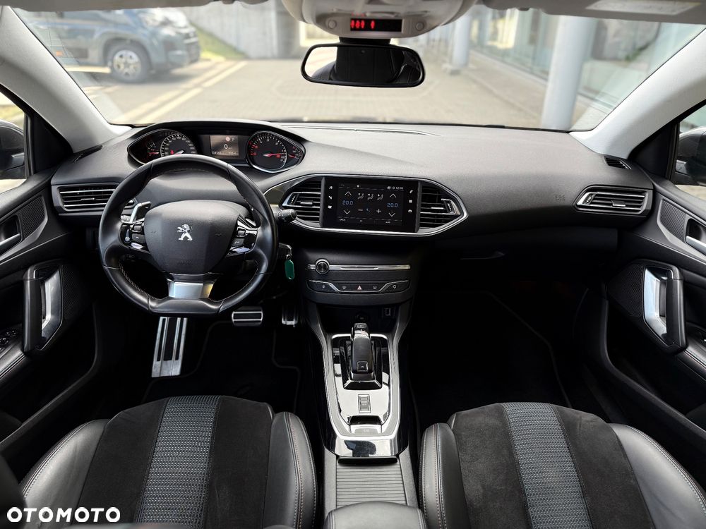 Peugeot 308 - 15