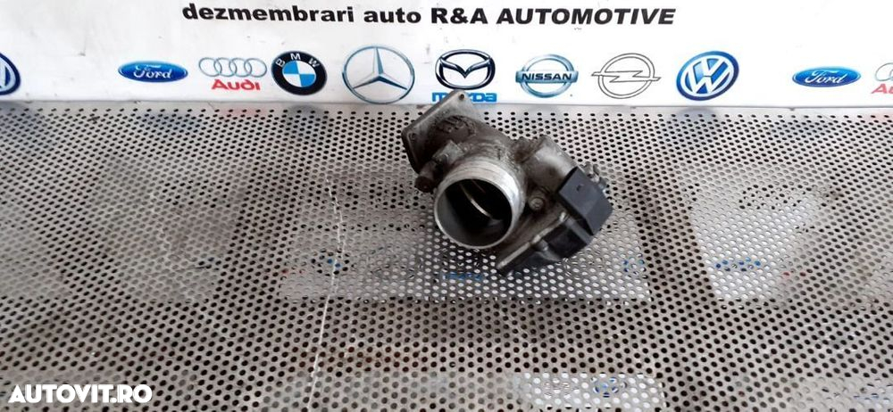 Clapeta Acceleratie Admisie Audi A4 B7 2.7 Tdi 3.0 Tdi Clapeta Acceleratie Admisie Audi A4 B7 2.7 T - 4