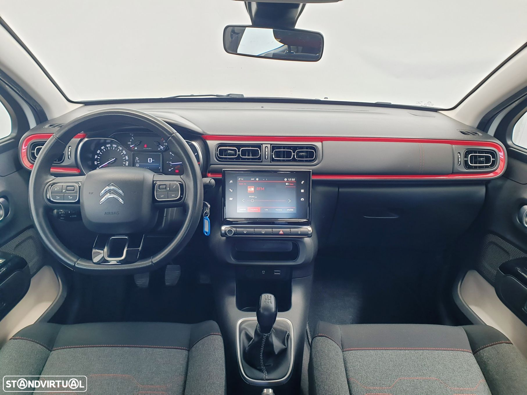 Citroën C3 1.2 PureTech Shine - 10