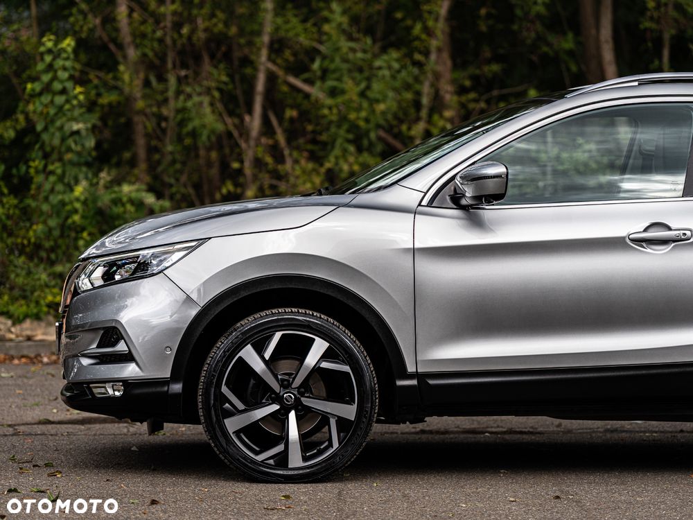 Nissan Qashqai 1.6 DIG-T TEKNA+ - 10