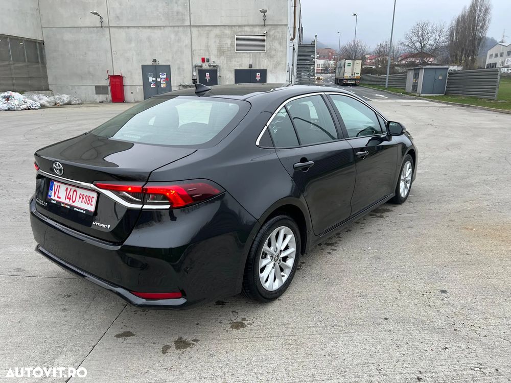 Toyota Corolla Sedan 1.8 HSD Dynamic - 3