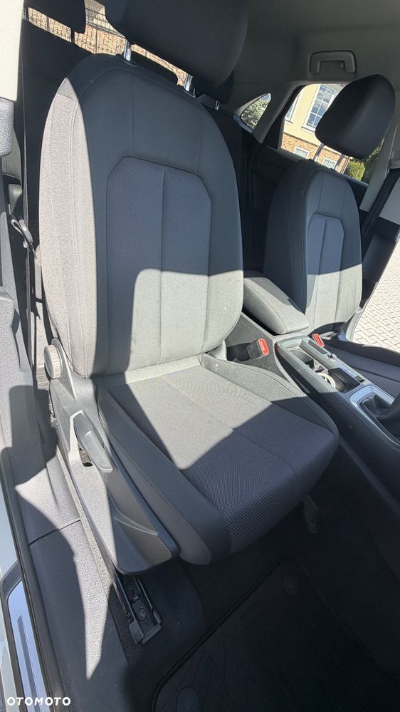 Audi Q3 35 TDI Quattro S line - 28