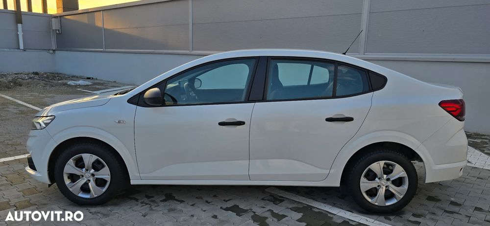 Dacia Logan TCe 90 Essential - 12