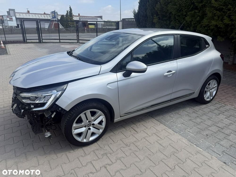 Renault Clio - 5