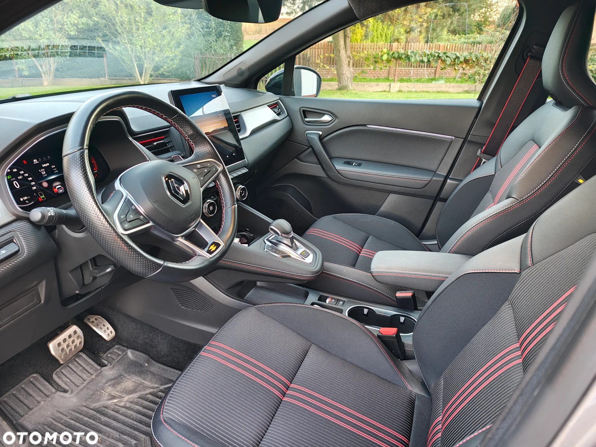Renault Captur 1.3 TCe Intens EDC - 12