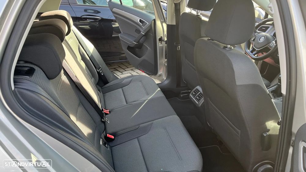 VW Golf 1.6 TDi Edition - 24